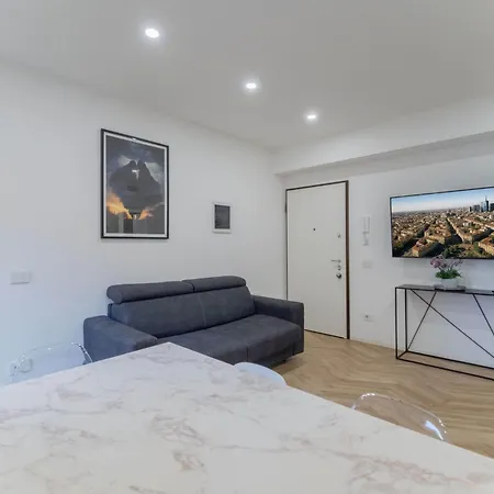V31 Urban Collection I - Ii - Near Center - M5 מילאנו